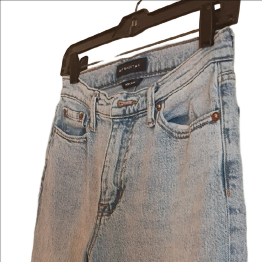 Aeropostale Denim Light Blue Mom Jeans. Size 0. Great For School/ Fall. - Picture 3 of 11